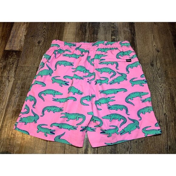 Chubbies NWT 7" Classic Swim Trunks in The Glades Pink Alligators Size Medium - Picture 6 of 7